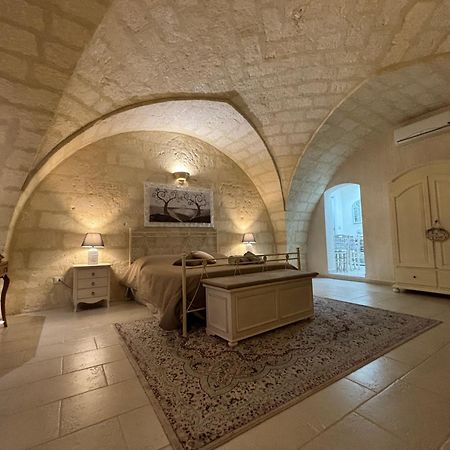 Suite Cavour Luxury Home 타란토 외부 사진