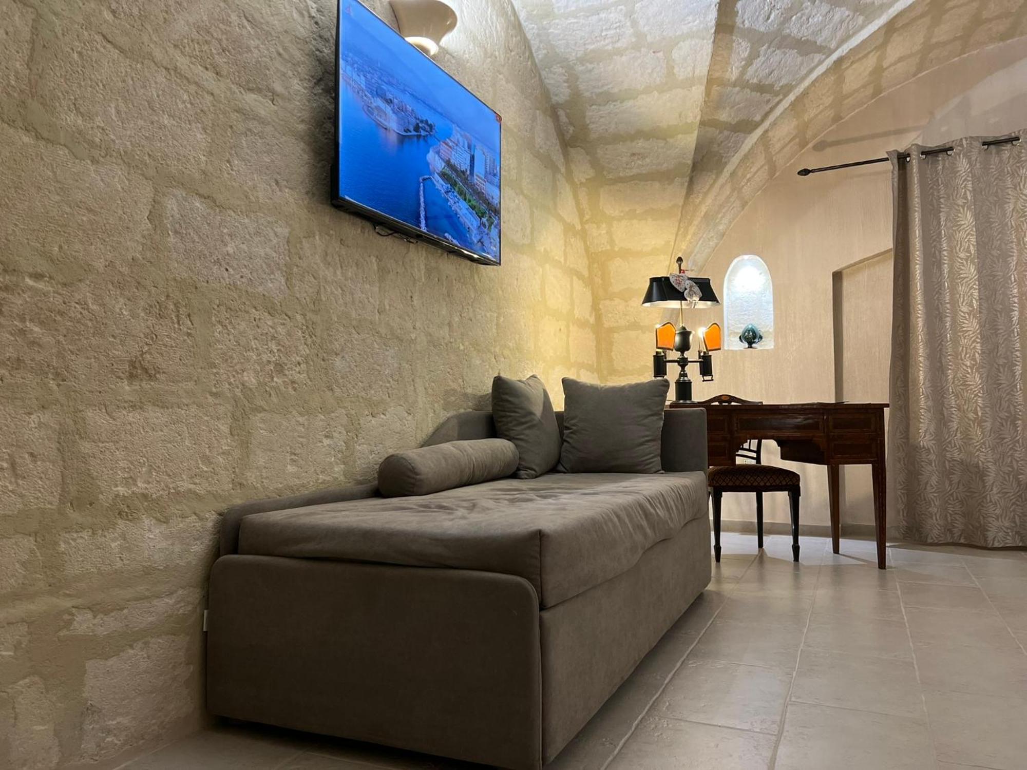Suite Cavour Luxury Home 타란토 외부 사진